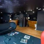 布拉克酒店 酒店