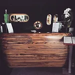 布拉克酒店