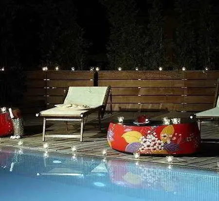 بلاك فندق 4*